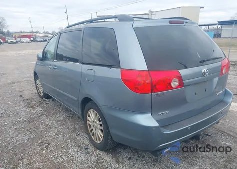 2010 Toyota Sienna Xle z USA, uszkodzony, nr VIN 5TDYK4CCXAS299246